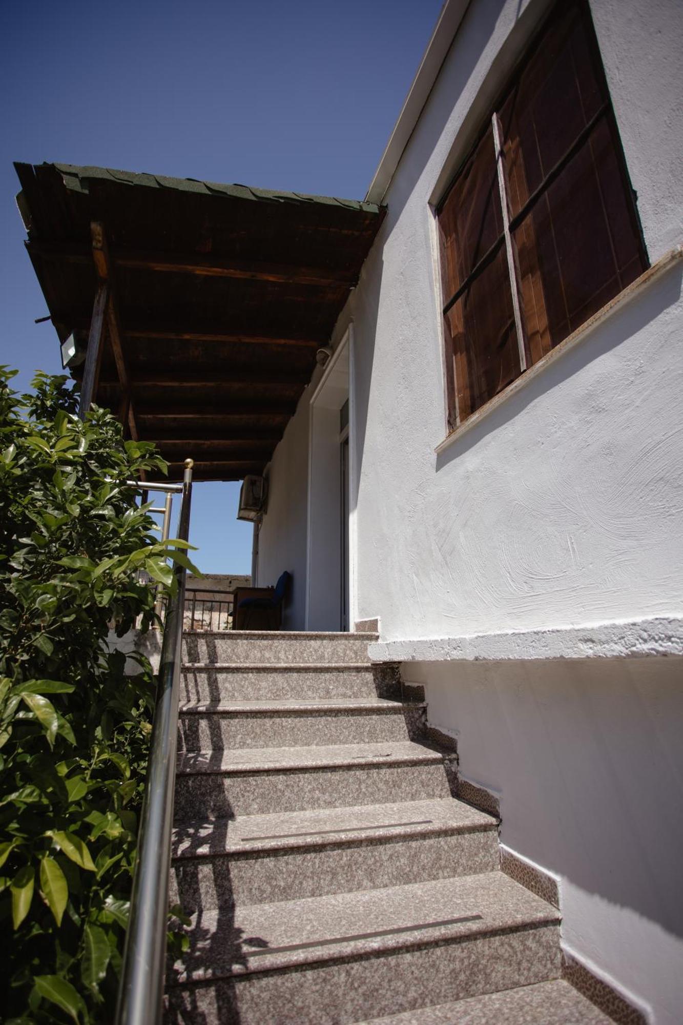 Hotel Shkodra Lake Shiroka Exterior photo